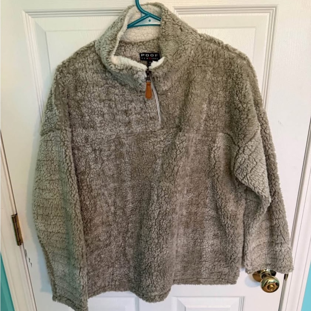 Women’s fleece jacket